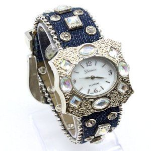 Geneva Elite Watch Women's Casual Stainless Steel Beaded White Dial Silver Tone